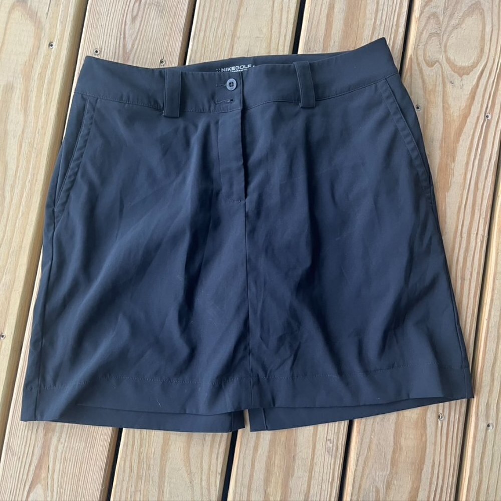** Nike Golf Tour Performance Skort size 8
